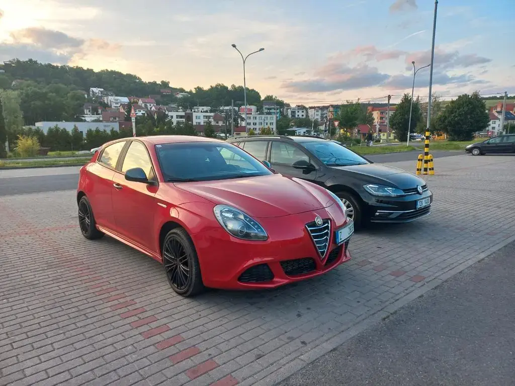 Main__Slider__Photo:Alfa Romeo Giulietta 1.6 JTDM 16V SPRINT 02/2015-1