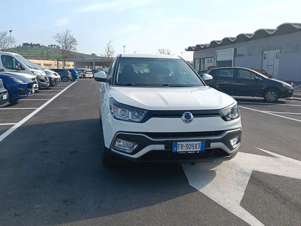 Main__Slider__Photo:Ssangyong XLV 1.6d 4WD Easy 09/2018-0