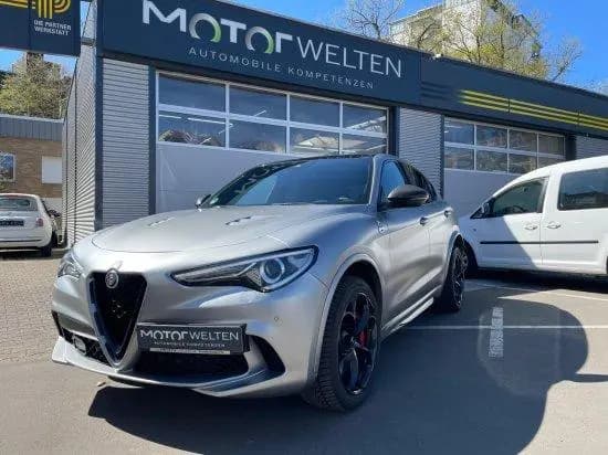 Main__Slider__Photo:Alfa Romeo Stelvio 2.9 V6 Bi.T Q.foglio Q4 OPF (EU 6d-T) 08/2019-0
