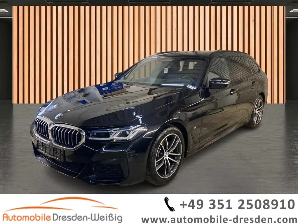 Main__Slider__Photo:BMW 5 Series 520 dA xDrive M Sport*Pano*KeyGo*DAB*Hifi 04/2023-0