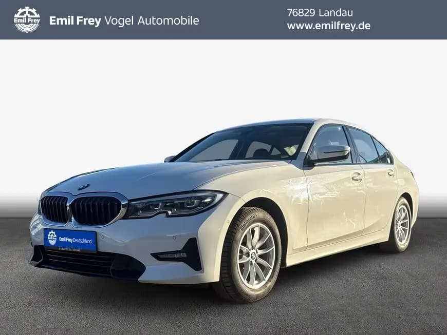 Main__Slider__Photo:BMW 320 i Aut. Sport Line LED* HiFi* AHK* Glasdach* 01/2020-0