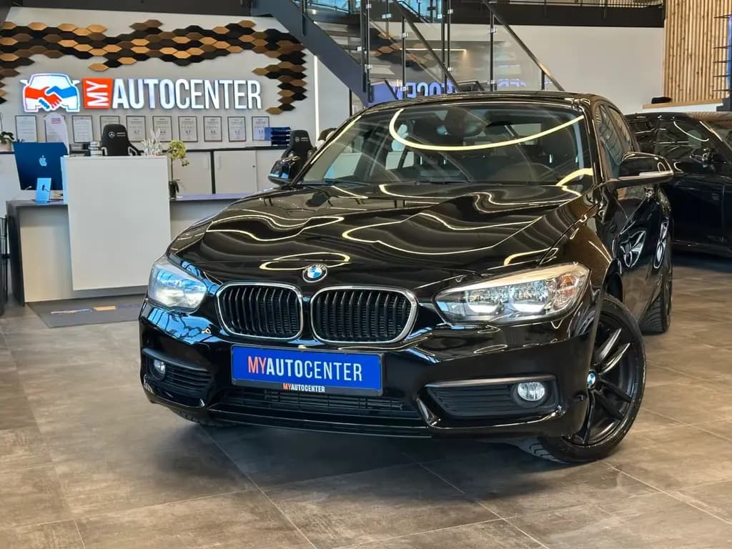 Main__Slider__Photo:BMW 118 i *Klima*PDC*Navi*Sitzh*Klimaautomatik* 06/2019-0