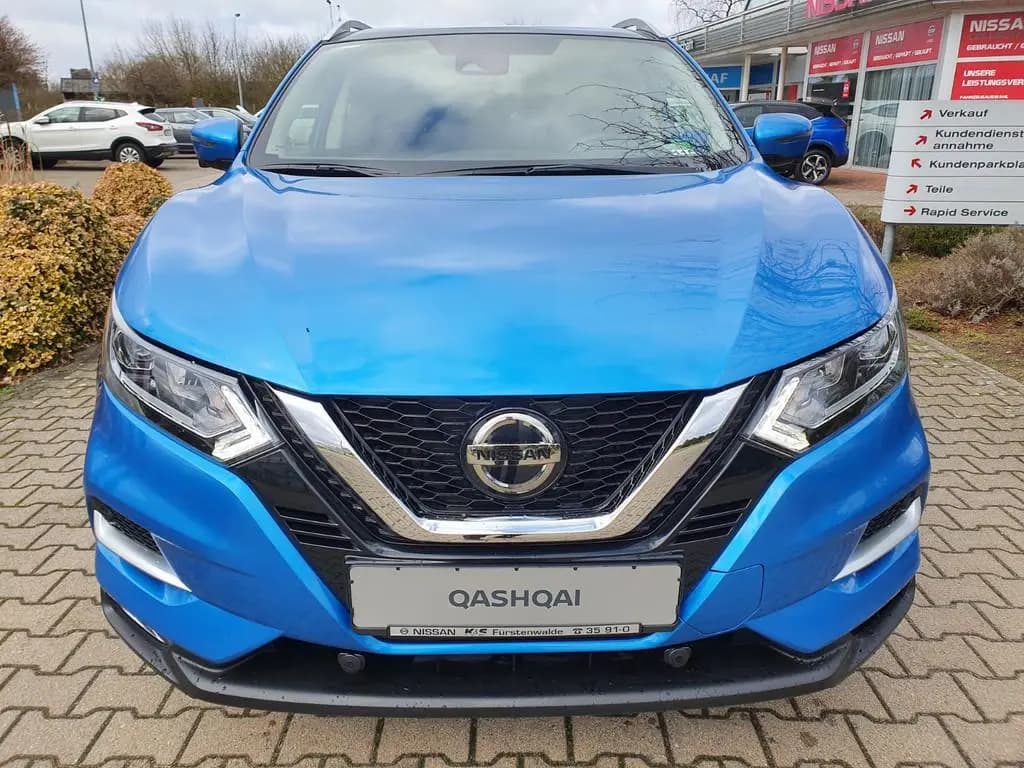 Main__Slider__Photo:Nissan Qashqai 1.3 DIG-T 140 PS 6MT ZAMA 4x2 DISIGN P. 03/2021-0