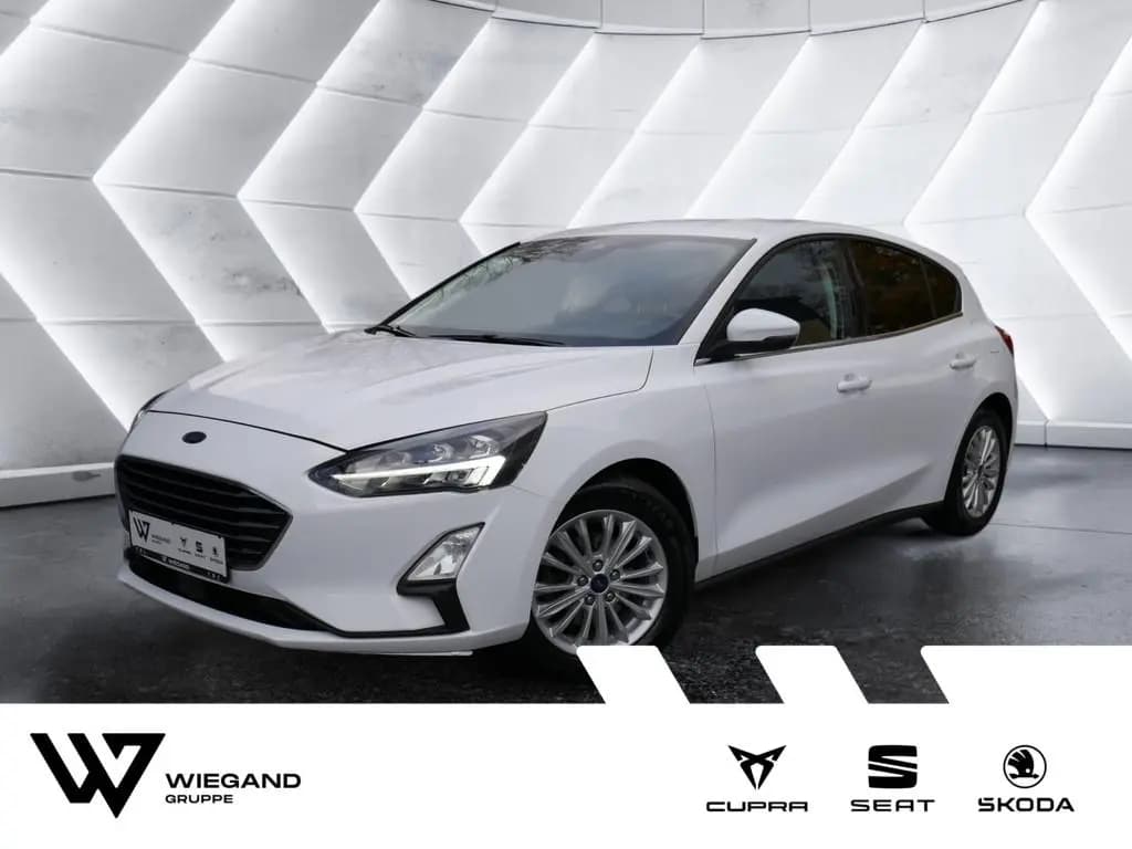 Main__Slider__Photo:Ford Focus 1.0 EcoBoost Hybrid Titanium S/S AHK LED 11/2020-0