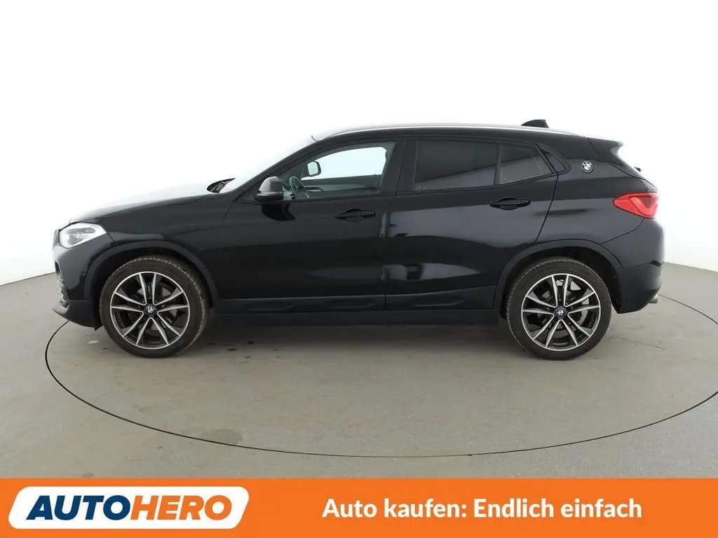 Main__Slider__Photo:BMW X2 sDrive 18i Advantage Aut.*NAVI*LED*TEMPO*PDC* 09/2018-0