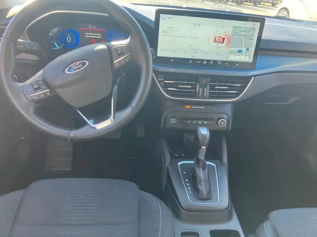 Main__Slider__Photo:Other Ford FOCUS SW 1.0 Hybrid 125cv Powershift Active 02/2023-1