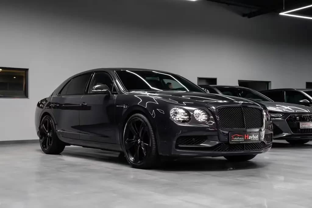 Main__Slider__Photo:Bentley Flying Spur 6.0 W12 S Black Line 02/2017-0