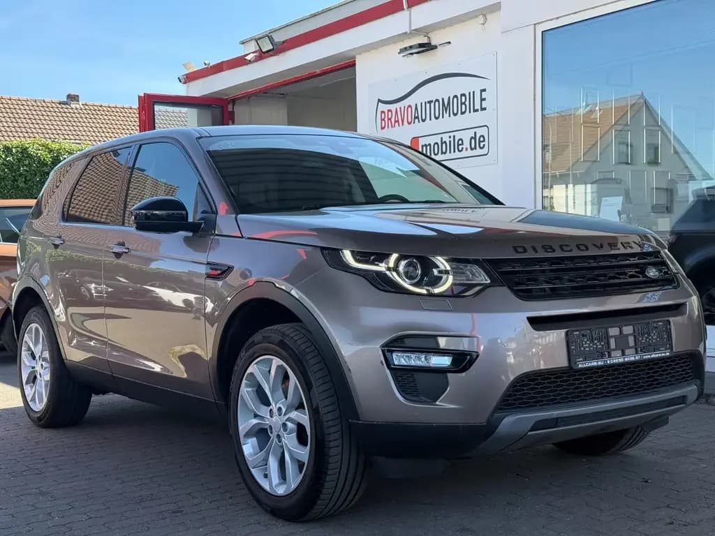 Main__Slider__Photo:Land Rover Discovery Sport SE AWD 11/2017-0