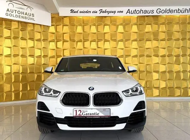 Main__Slider__Photo:BMW X2 sDrive 18 i Advantage Plus *ACC*SHZ*AHK*NAVI* 08/2020-1