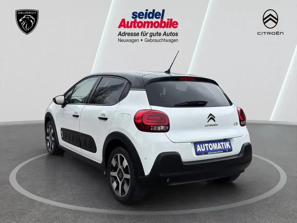 Main__Slider__Photo:Citroën C3 PureTech 1,2 110 S&S SHINE Automatik,wenig KM 04/2019-1