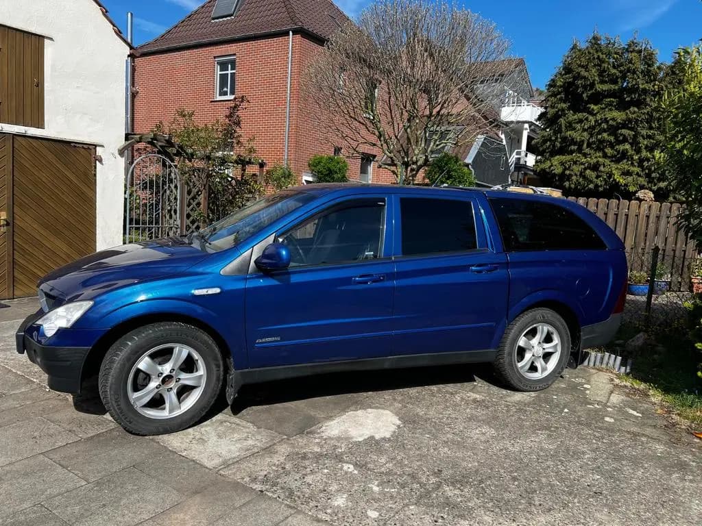 Main__Slider__Photo:Ssangyong Other Andere Pickup Jagdauto,LKW 12/2010-0