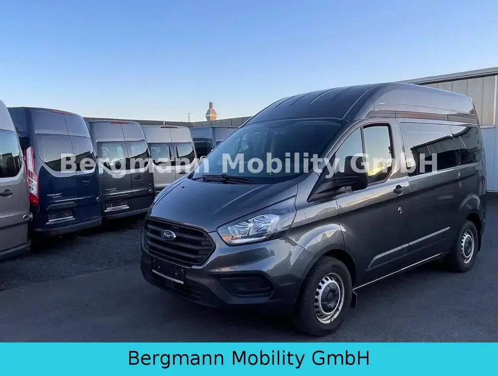 Main__Slider__Photo:Ford Transit Custom L1 H2 Behindertengerecht Hochdach 12/2018-1