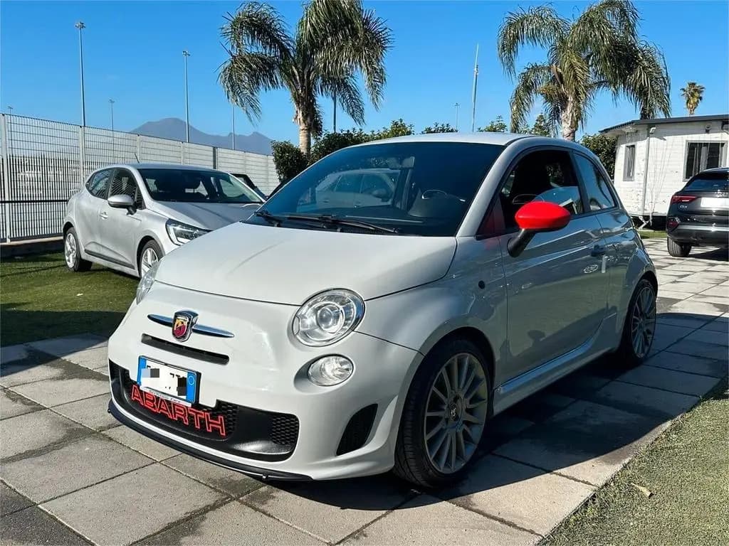 Main__Slider__Photo:Abarth 500 1.4 Turbo T-Jet 135CV 2011 10/2011-0