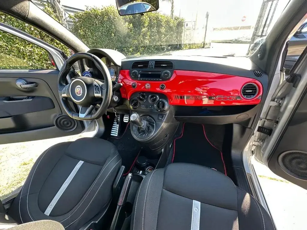 Main__Slider__Photo:Abarth 500 1.4 Turbo T-Jet 135CV 2011 10/2011-1