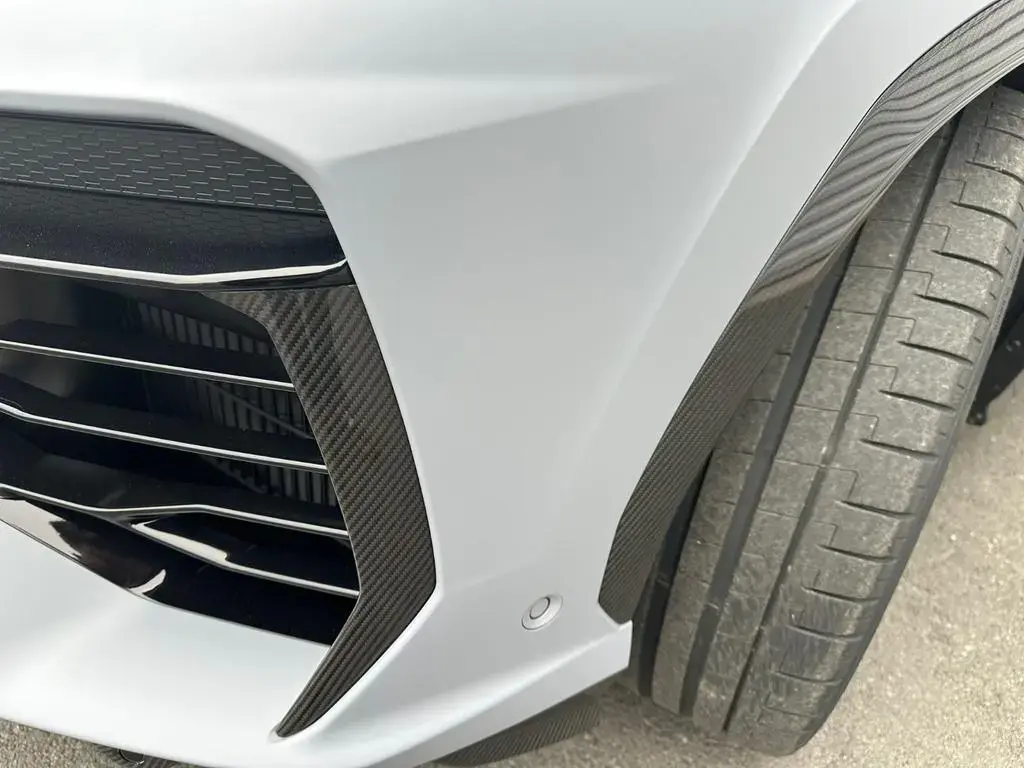 Main__Slider__Photo:Lamborghini Urus 4.0 V8 PHEV SE/M26/CARBON EXTERNAL&INTERIOR null-1