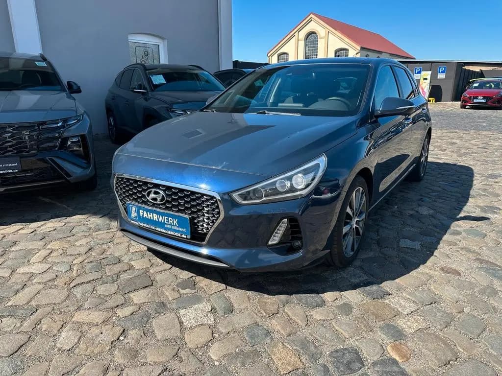 Main__Slider__Photo:Hyundai i30 1.4 T-GDI DCT Trend , LED,Digital,Navi...... 08/2017-0