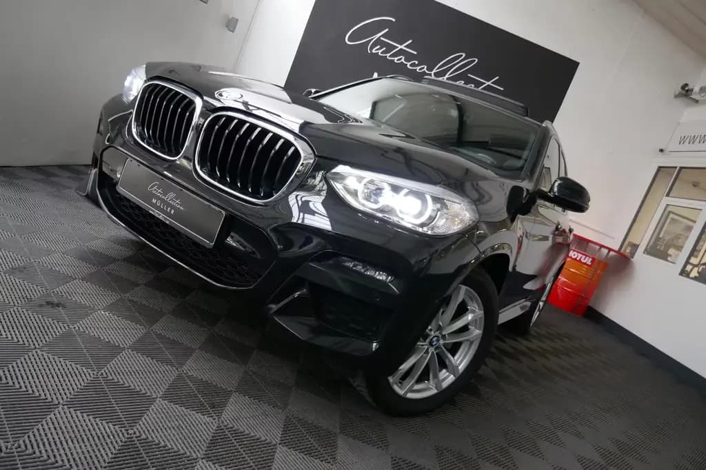 Main__Slider__Photo:BMW X3 xDrive 20i M Sport *PANO*AHK*3 ZONEN KLIMAAU 10/2021-0