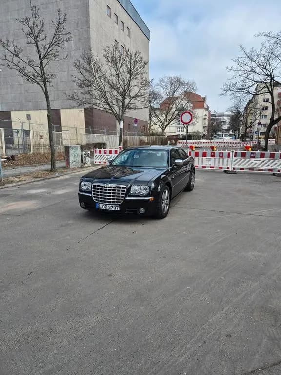 Main__Slider__Photo:Chrysler 300C 12/2006-0