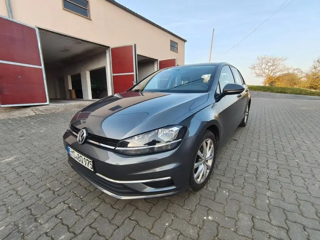 Main__Slider__Photo:Volkswagen VW Golf 1.4 TSI 125 PS - 1. Hand, unfallfrei 10/2017-1