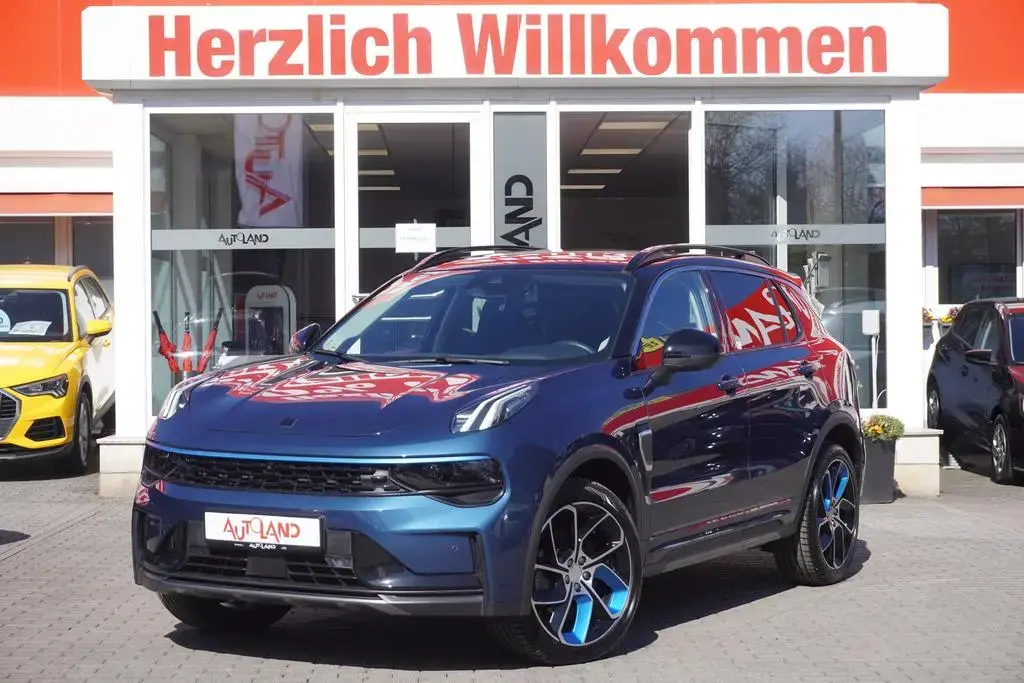 Main__Slider__Photo:Lynk&Co 01 1.5 TD PHEV Aut. LED ACC 360° Pano 12/2022-1