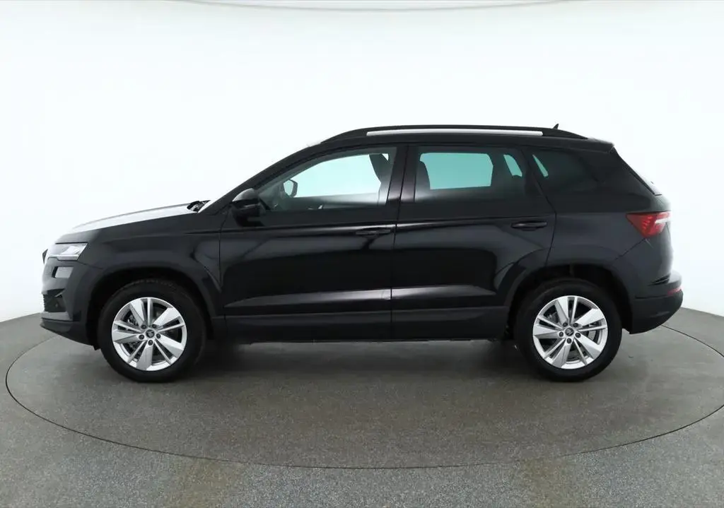 Main__Slider__Photo:Skoda Karoq 1.5 TSI DSG LED ACC Navi Kamera AHK 02/2026-1