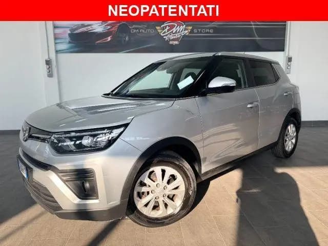Main__Slider__Photo:Ssangyong Tivoli Tivoli 1.6 diesel 2WD Exclusive aut. 03/2021-0