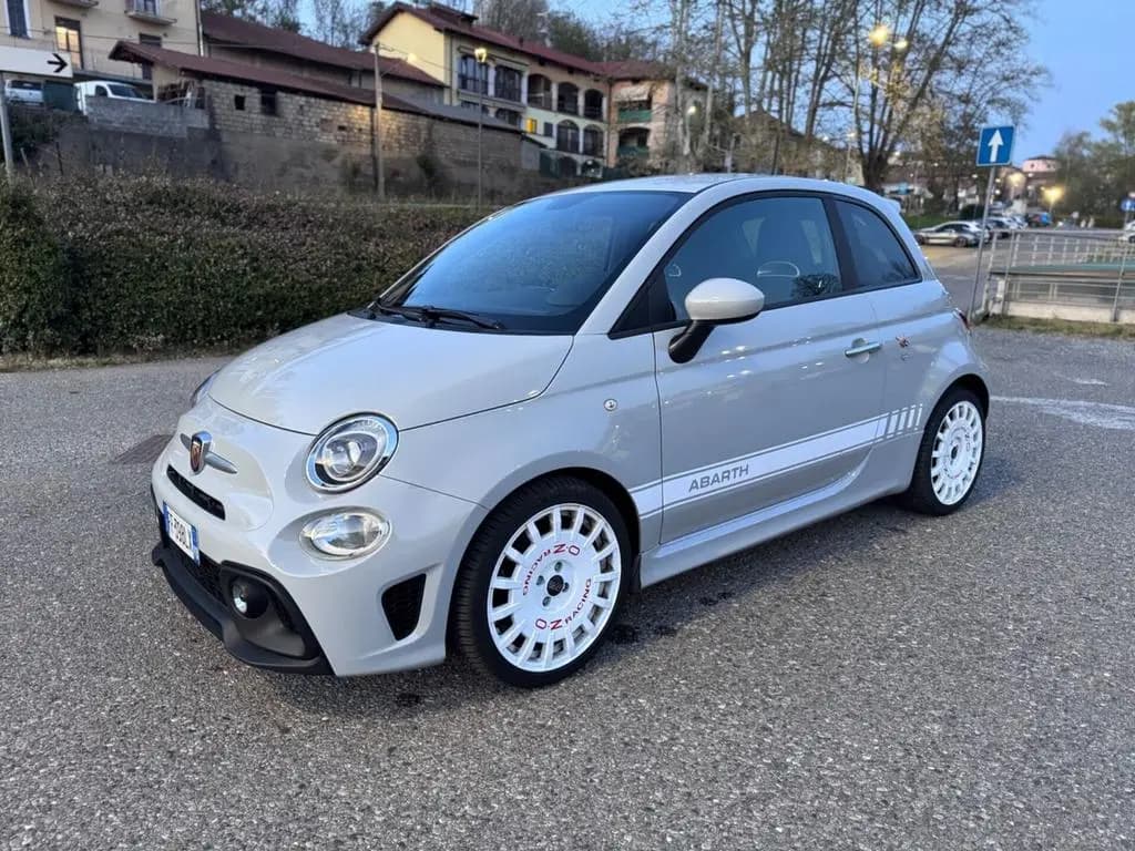Main__Slider__Photo:Abarth 595 1.4 Turbo T-Jet 145 CV 01/2017-0