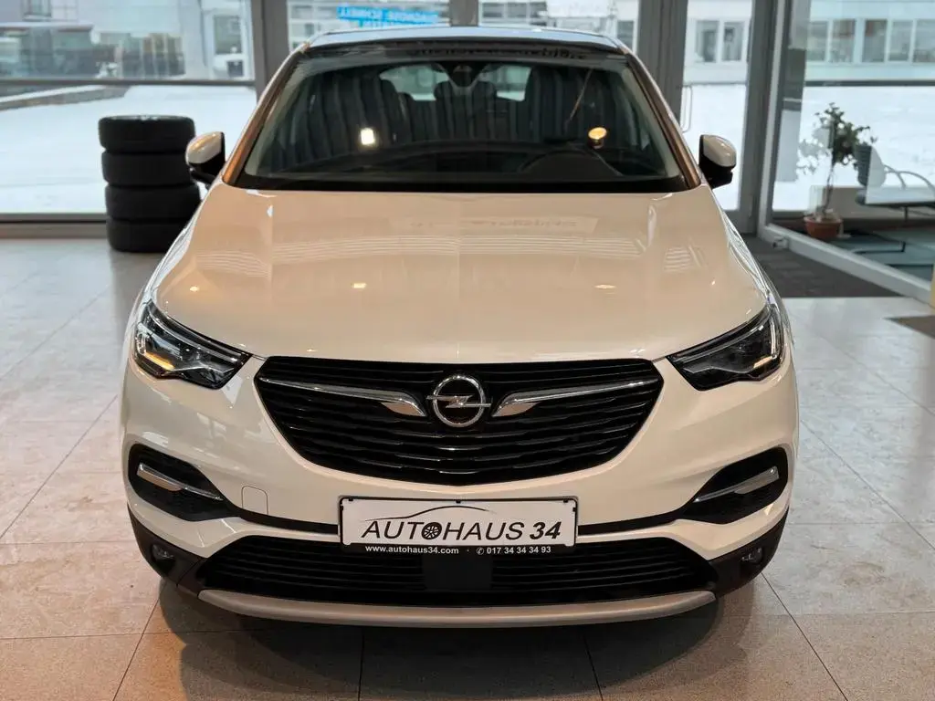Main__Slider__Photo:Opel Grandland (X) Grandland X 177PS AUTOMATIK PANO LED AHK ACC TOP 04/2018-1