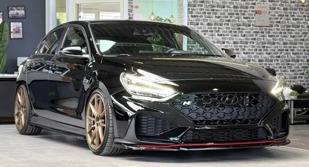 Main__Slider__Photo:Hyundai i30 Fastback N PERF.|1.HD|KAMERA|SPUR+|TEMP|NAVI 12/2021-0