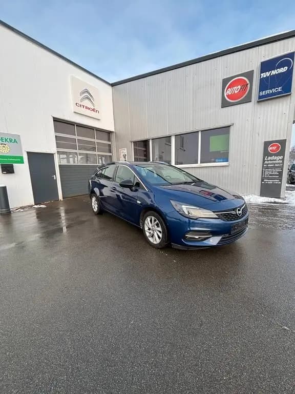 Main__Slider__Photo:Opel Astra K Sports Tourer Elegance Start/Stop 02/2022-0