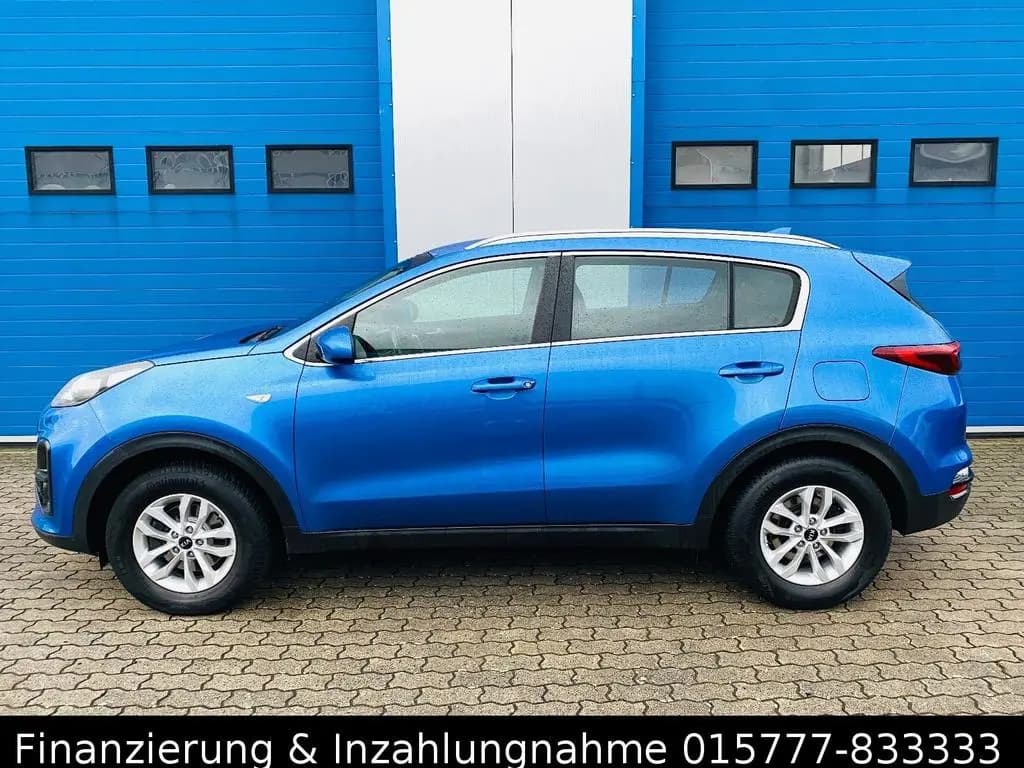 Main__Slider__Photo:Kia Sportage AHK Kamera Sitzheizung Lenkradheizung 04/2019-0