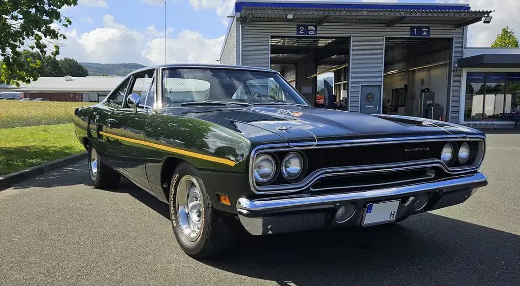 Main__Slider__Photo:Plymouth Other Road Runner 440+6 matching numbers (1 von 429) 01/1970-0