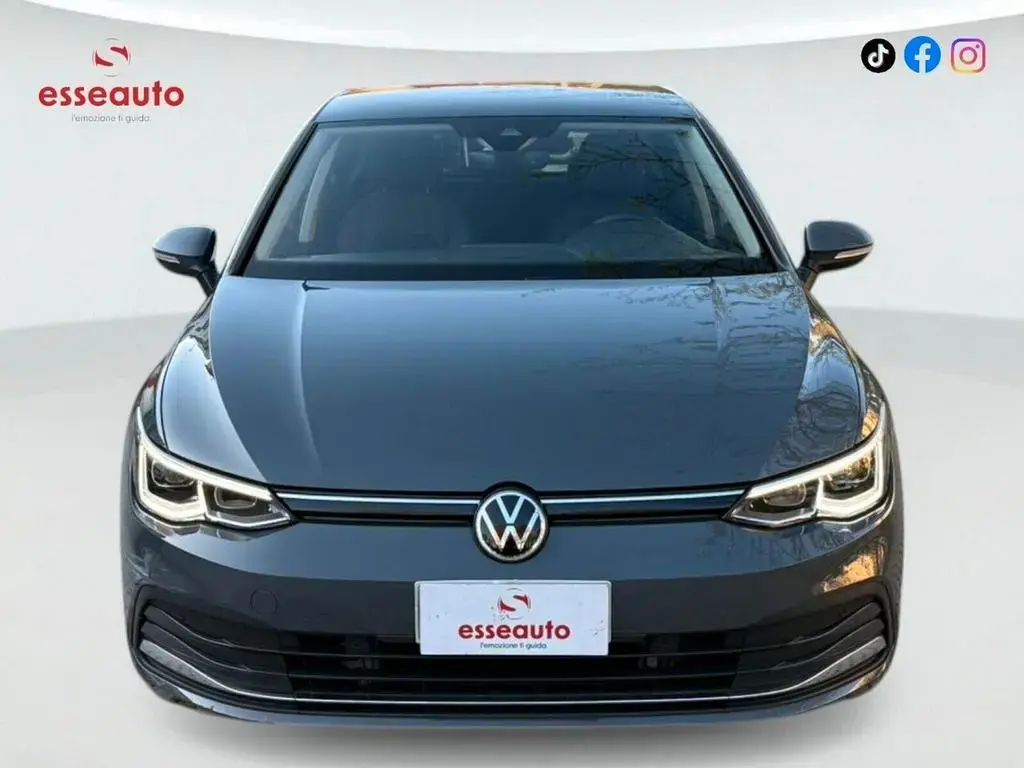 Main__Slider__Photo:Volkswagen Golf 1.5 eTSI 150 CV EVO ACT DSG 1st 08/2020-1
