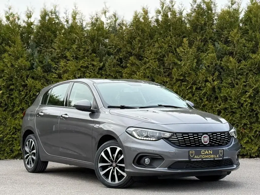 Main__Slider__Photo:Fiat Tipo 1.4 Lounge *SHZ*MFL*LED*BLUETOOTH* 09/2019-1
