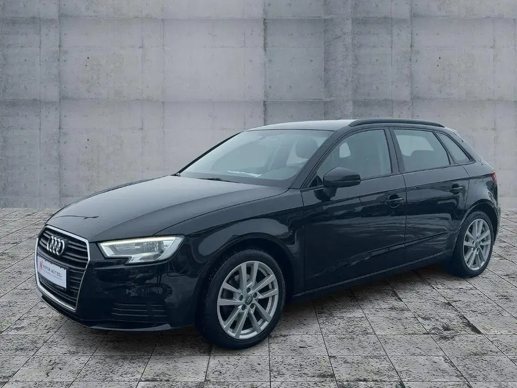 Main__Slider__Photo:Audi A3 Sportback 35 TFSI S-TR BI-XEN+NAVI+GRA+2xPDC 08/2019-1