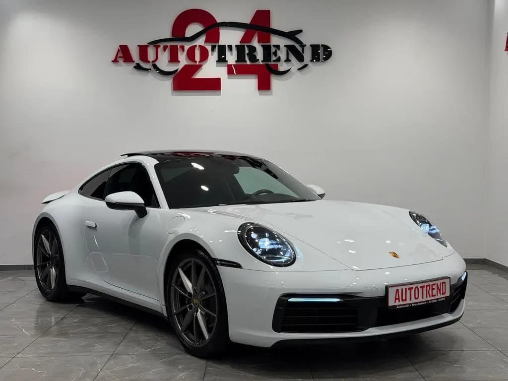 Main__Slider__Photo:Porsche 911 Carrera 992 Coupe SPORT-CHRONO-4-Rohr-Optik 02/2023-0