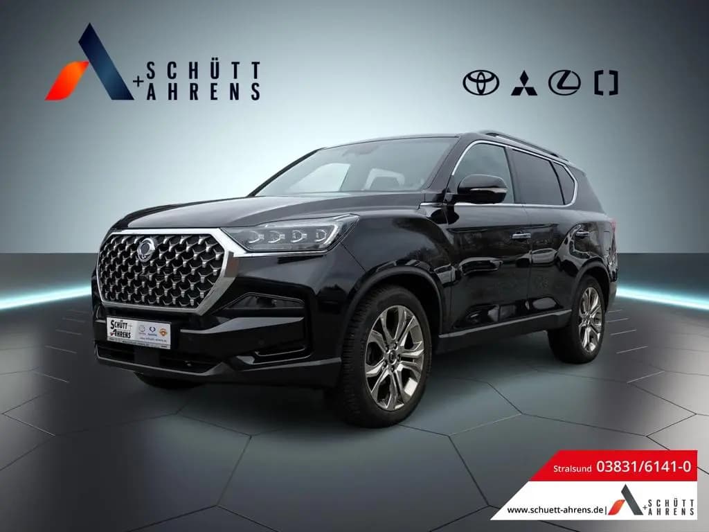 Main__Slider__Photo:Ssangyong Rexton Sapphire 4x4 2.2 L Keyless SHZ Totwinkela 12/2023-0