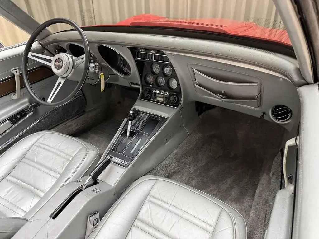 Main__Slider__Photo:Corvette C3 Chevrolet *NL-EU Kenteken* Targa / 5,7L V8 19 07/1974-1