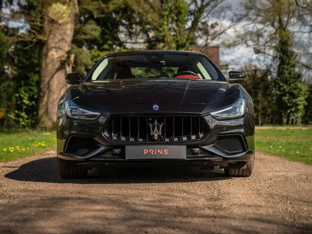 Main__Slider__Photo:Maserati Ghibli 3.0 V6 S Q4 GranSport | Harman/Kardon | A 08/2019-1