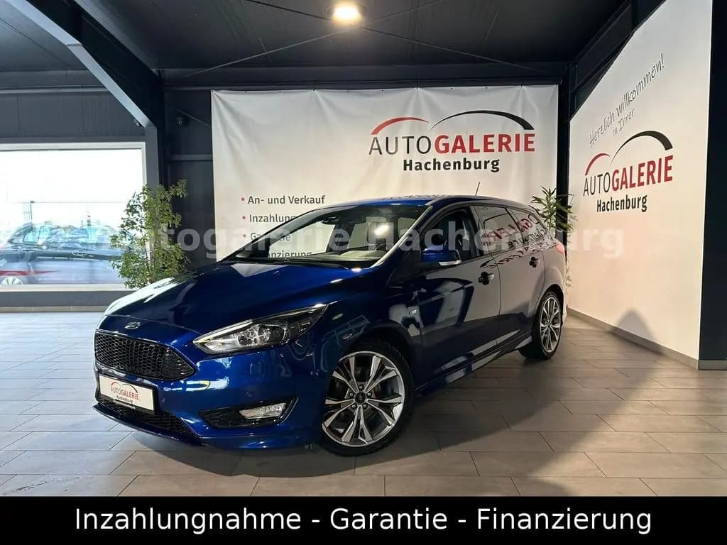 Main__Slider__Photo:Ford Focus Turnier ST-Line/Xenon/Navi/Cam/WinterP/EU6 03/2018-0