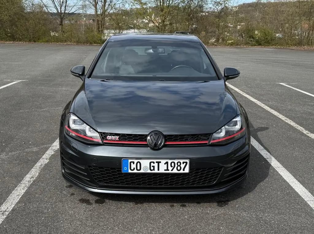 Main__Slider__Photo:Volkswagen Golf 2.0 GTI Performance / 2.Hand / Ledersitze 07/2014-0