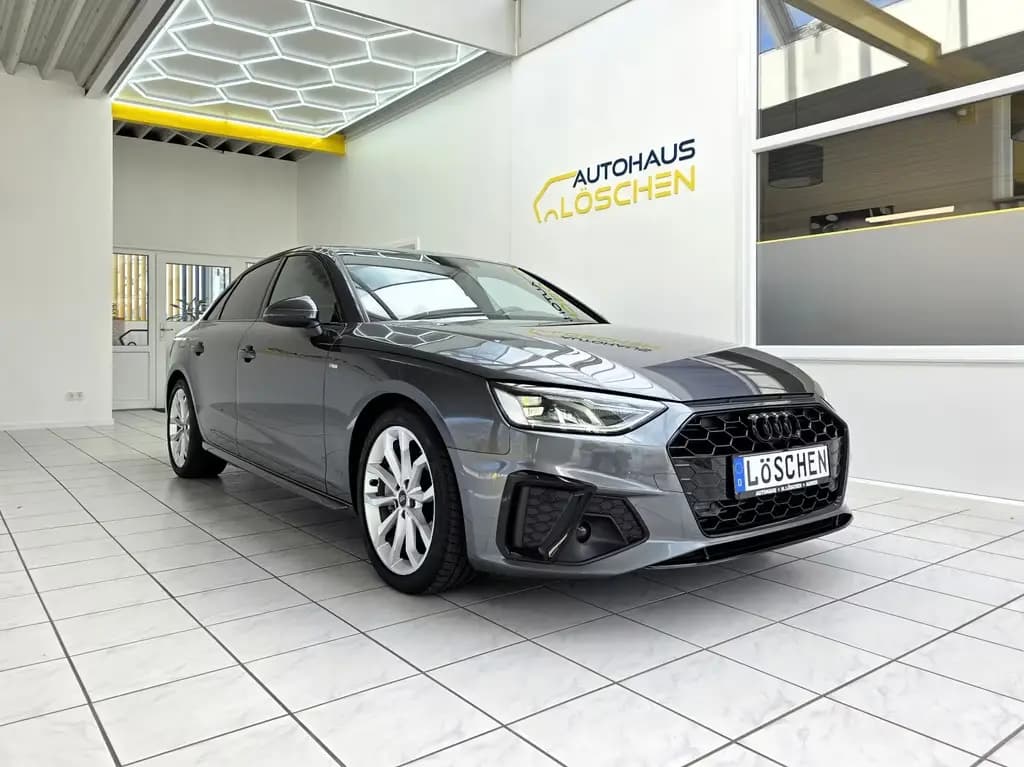 Main__Slider__Photo:Audi A4 Limo 40 TFSI S Line App-Connect OptikSchwarz 12/2022-0
