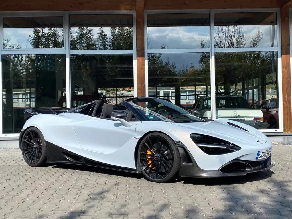 Main__Slider__Photo:McLaren 720S Spider Novitec Bodykit Lift Garantie B&W 03/2021-0