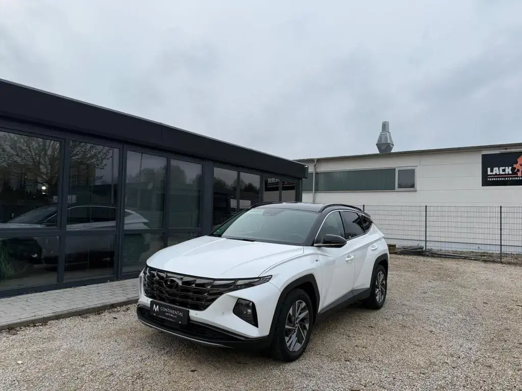 Main__Slider__Photo:Hyundai Tucson 1.6 Trend Mild-Hybrid 4WD*Kamera*LED*Navi 12/2021-1