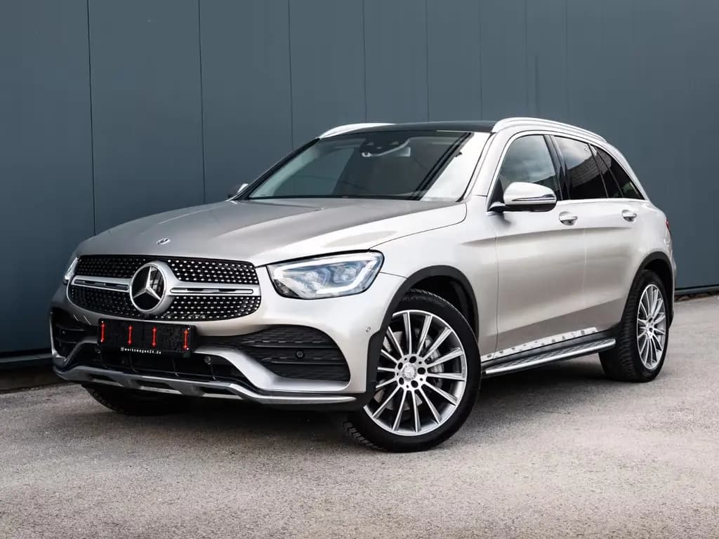 Main__Slider__Photo:Mercedes-Benz GLC 300 d 4Matic AMG LINE PANORAMADACH VOLL 11/2019-0