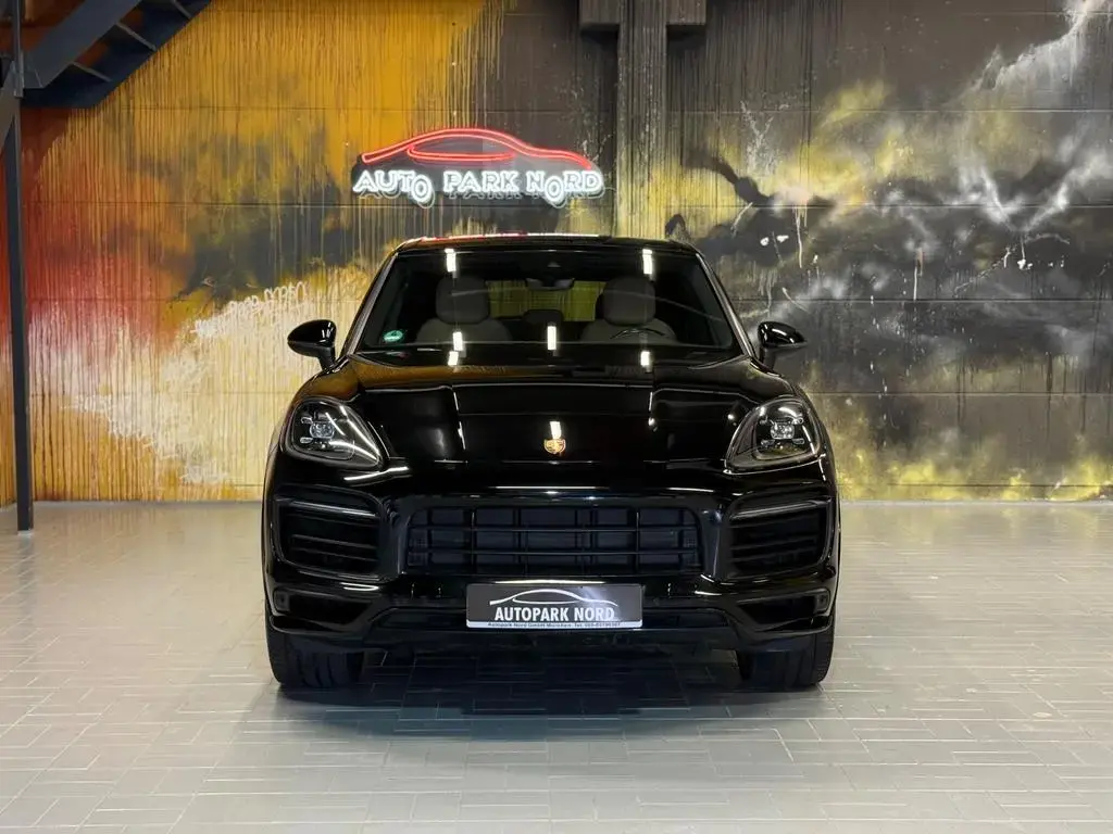 Main__Slider__Photo:Porsche Cayenne SPORT DESIGN~LEDER~NAVI~LED~ ALU 22 "~ 07/2019-1
