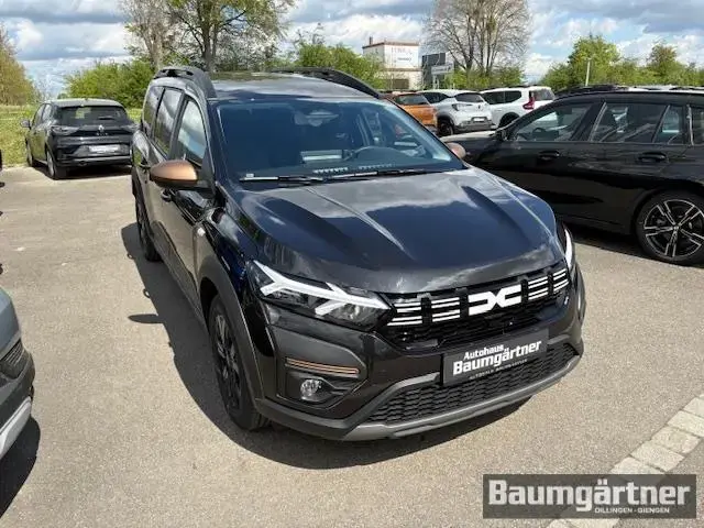 Main__Slider__Photo:Dacia Jogger Extreme TCe 110 7-Sitzer/Kamera/PDC/LED 02/2026-1