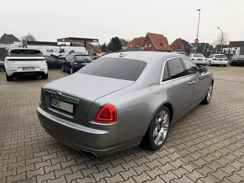 Main__Slider__Photo:Rolls-Royce Ghost Panorama*Memory-Paket*20"Alu*360°Kamera 07/2011-0