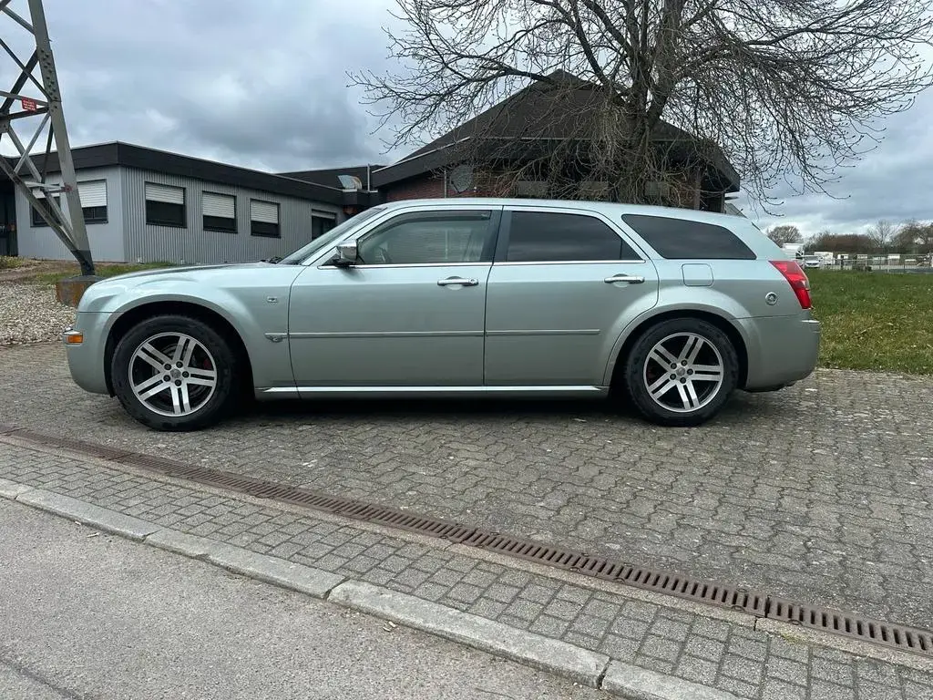 Main__Slider__Photo:Chrysler 300C mit LPG (Gas) Schiebedach ... 12/2004-1