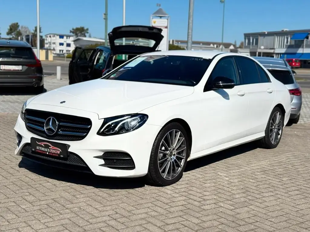 Main__Slider__Photo:Mercedes-Benz E-Class Lim. 9G-TRONIC"AMG-Line"AHK*AMBIENTE*KAMERA 07/2016-1